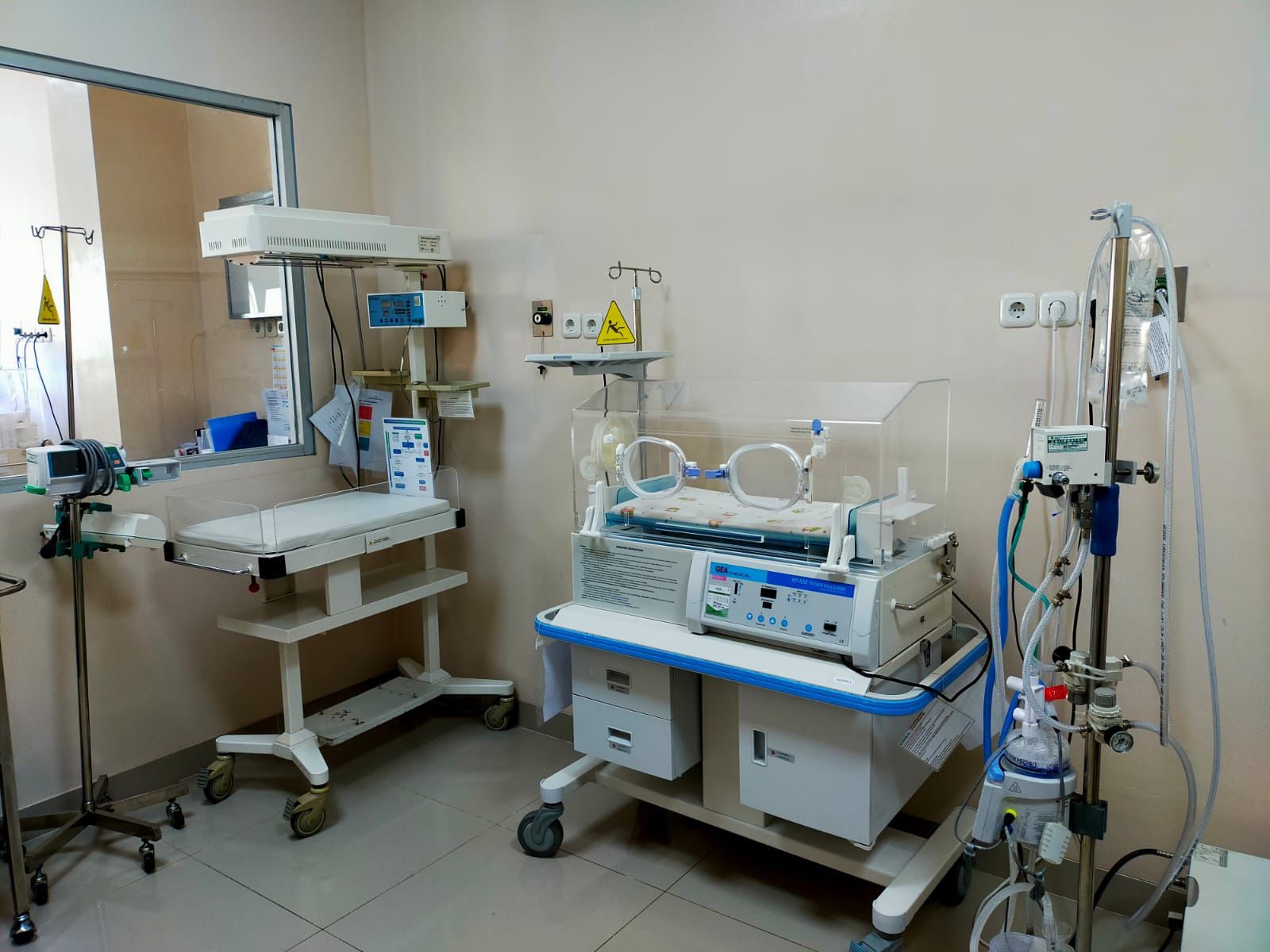 Kamar Intensif